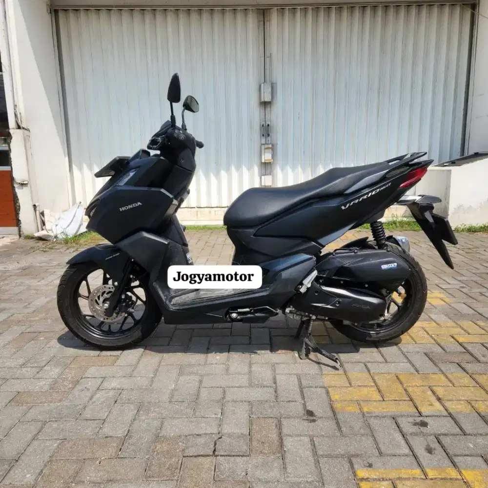 Honda  Vario 160 CBS 2024 cash dan credit