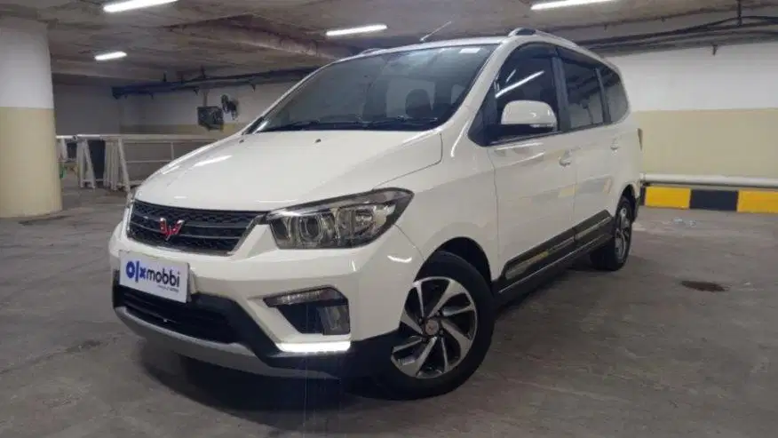 KM Rendah TDP 5JT Wuling Confero S 1.5 C Bensin-MT 2017 Putih