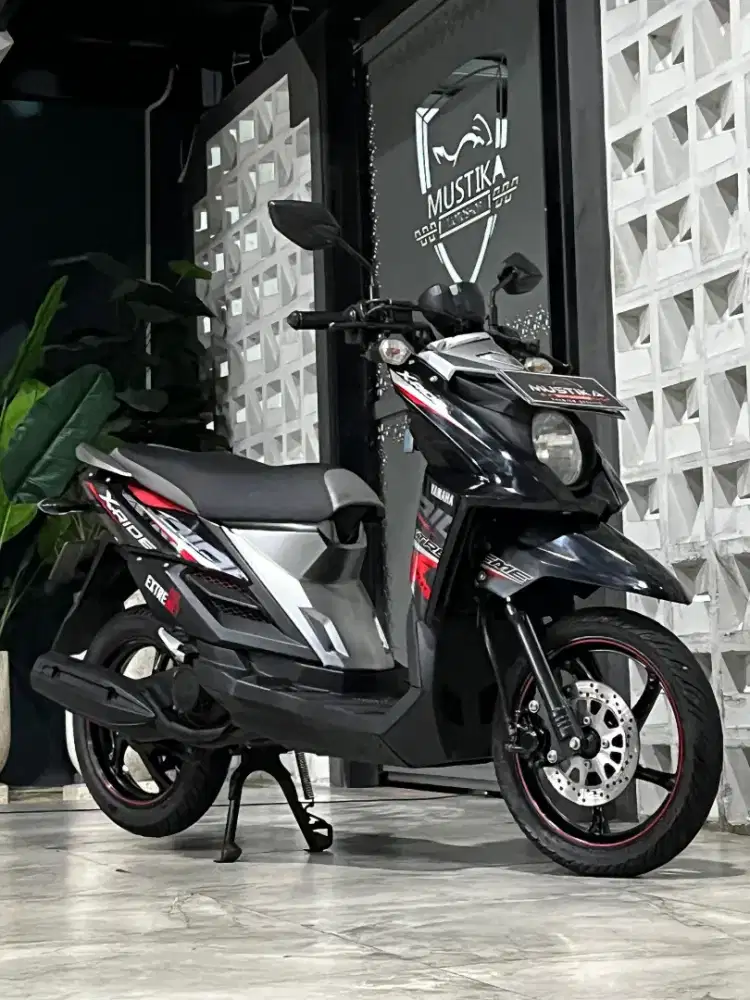 YAMAHA XRIDE 2016
