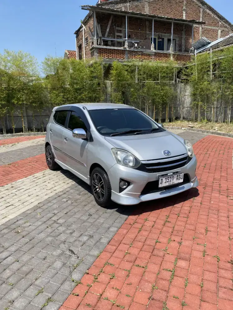 DP 5 JT | AGYA G TRD S 2014 MANUAL