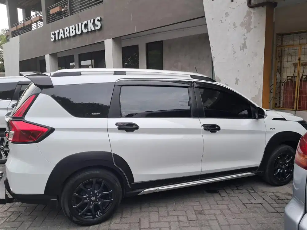 Suzuki XL7 2023 Hybrid