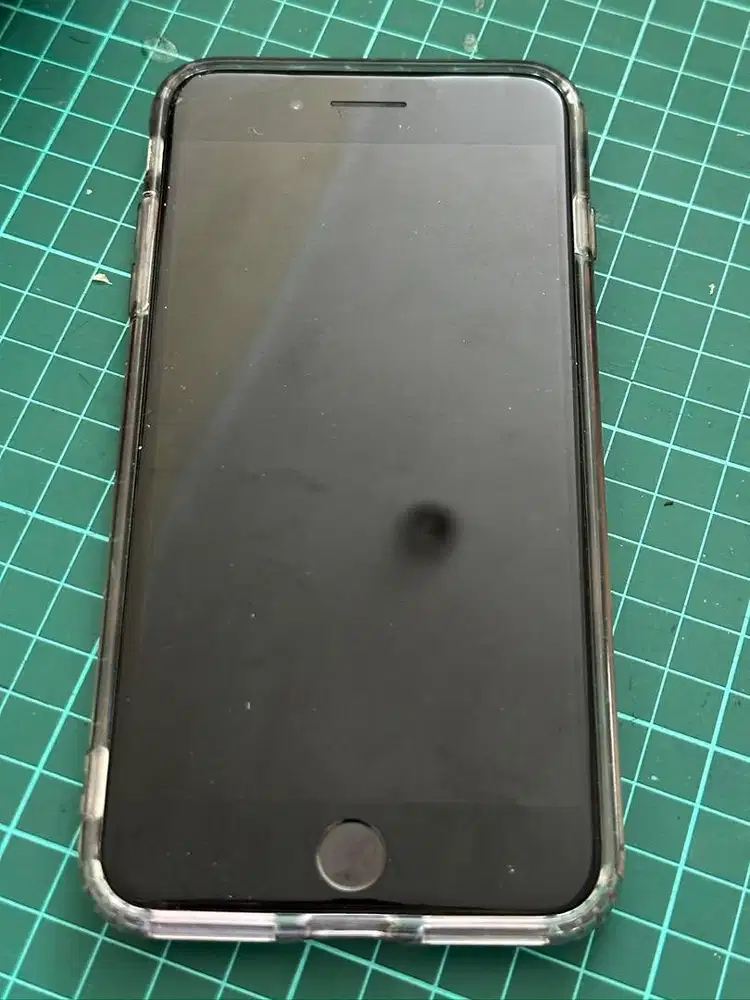 Iphone 8 plus 256gb masih mulus