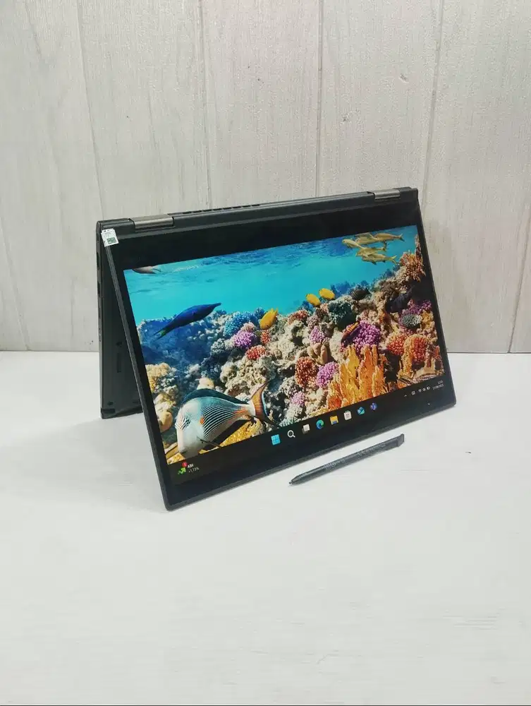 Lenovo ThinkPad X13 Yoga Touch Core i5 Gen10 16GB, Bisa dilipat 360°