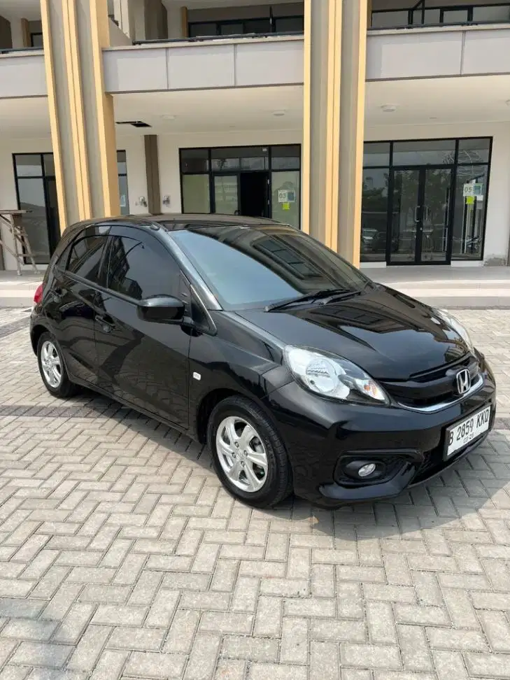 LOW KM 59rb!!! Honda Brio 1.2 E AT 2018 - Hitam