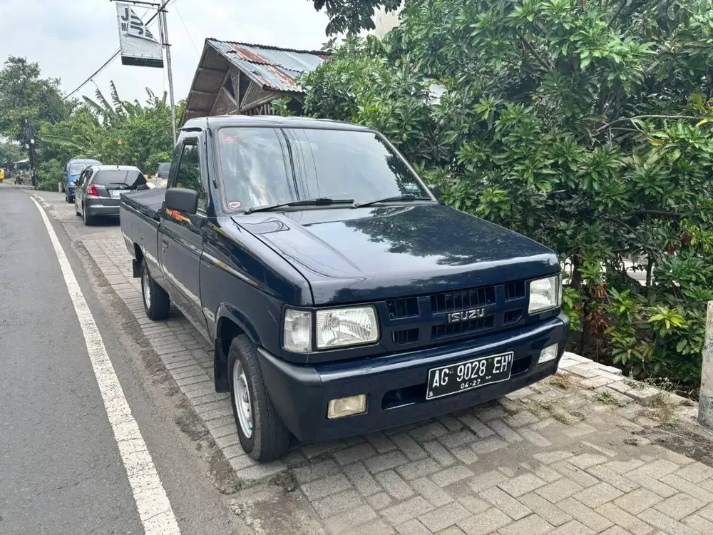 2012 isuzu panther pick up 2.5 Plat AG agris mobil bekas sekoto kediri