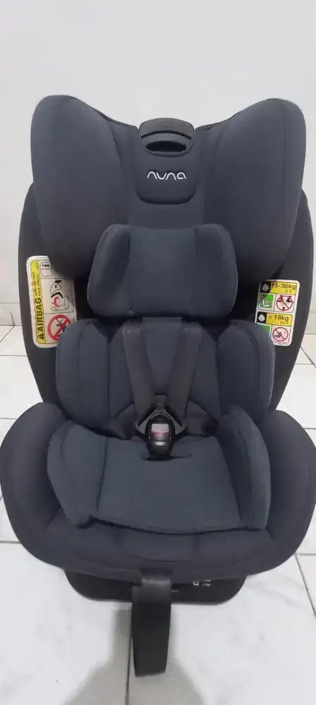 SALE! Preloved NUNA Car Seat - Like New