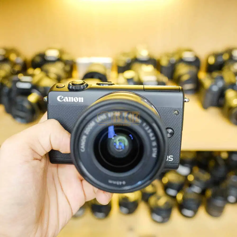 Canon M100 Kit 15-45mm Hitam Fullset Mulus