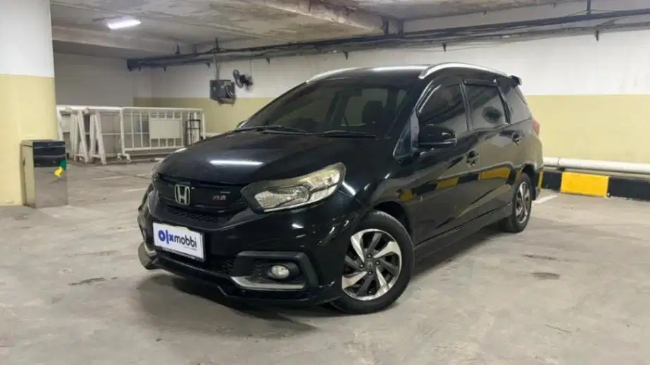 DP Rendah  8JT Honda Mobilio 1.5 New RS Bensin-AT 2017 Hitam
