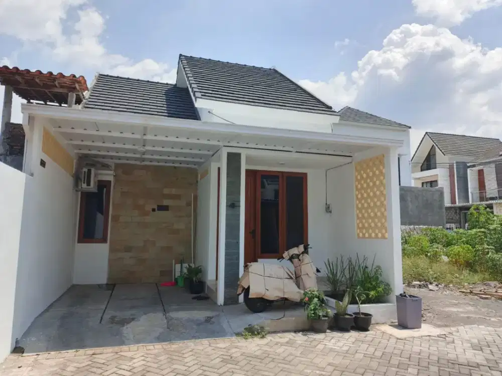 Jual Rumah Solo 400 jt-an dekat Bandara Adi Soemarmo