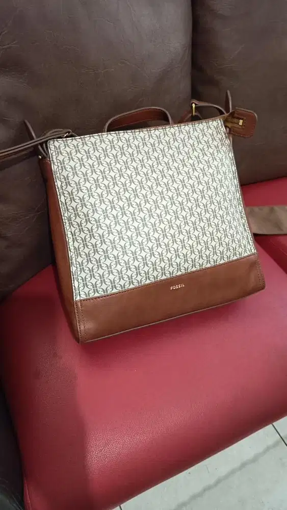 NEW Fossil elina convertible