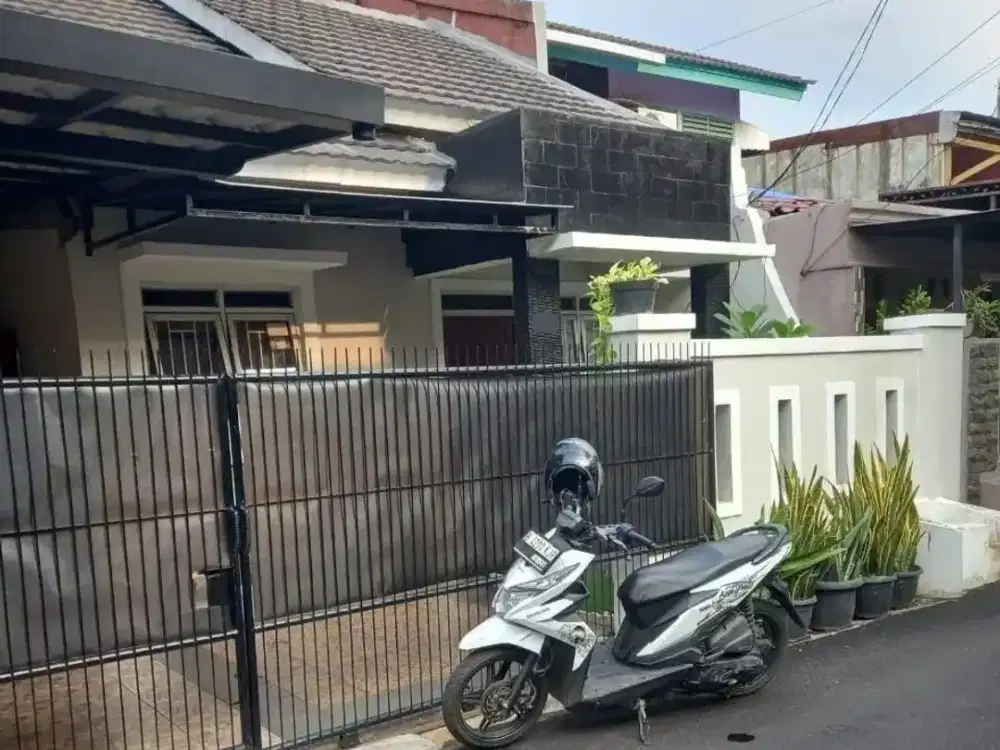 Rumah Asri LT 120 Meter di Komplek Jakasetia - Area Galaxy