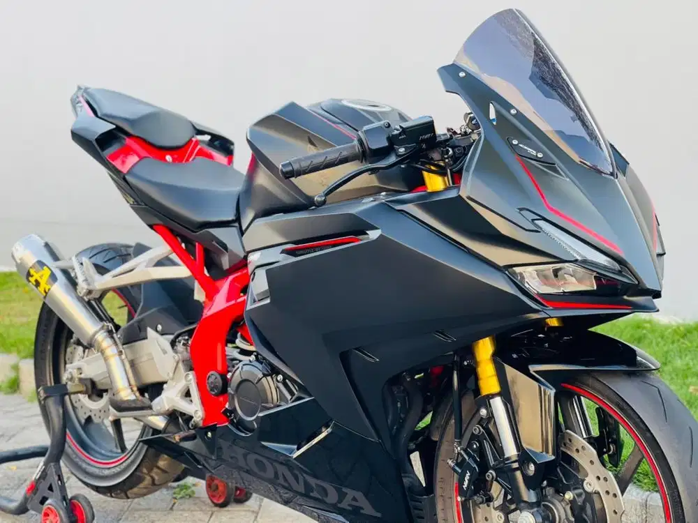 Allnew honda cbr250rr 2023 mulus like new cbr 250rr red chasis 2023