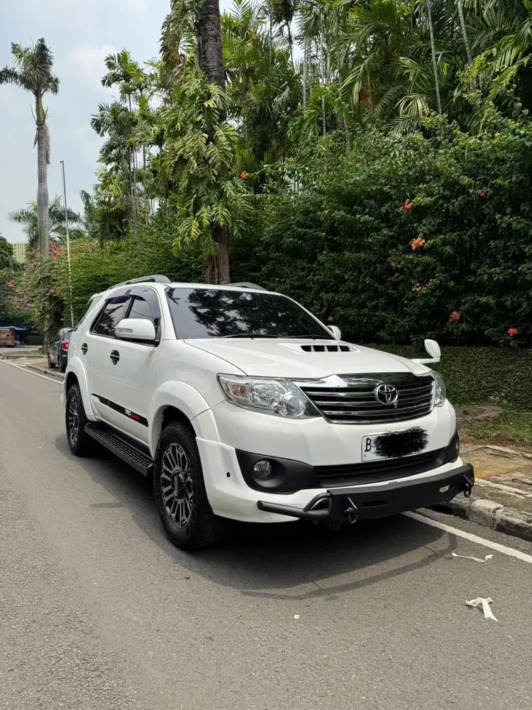 (odo antik) TOYOTA FORTUNER VNT TRD 2014