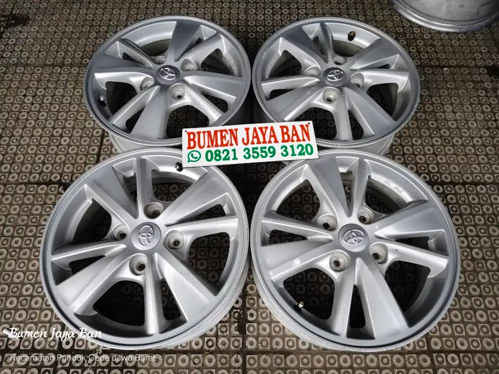 Velg oem Toyota avanza Veloz R15 pcd 4x114 untuk xenia futura kijang