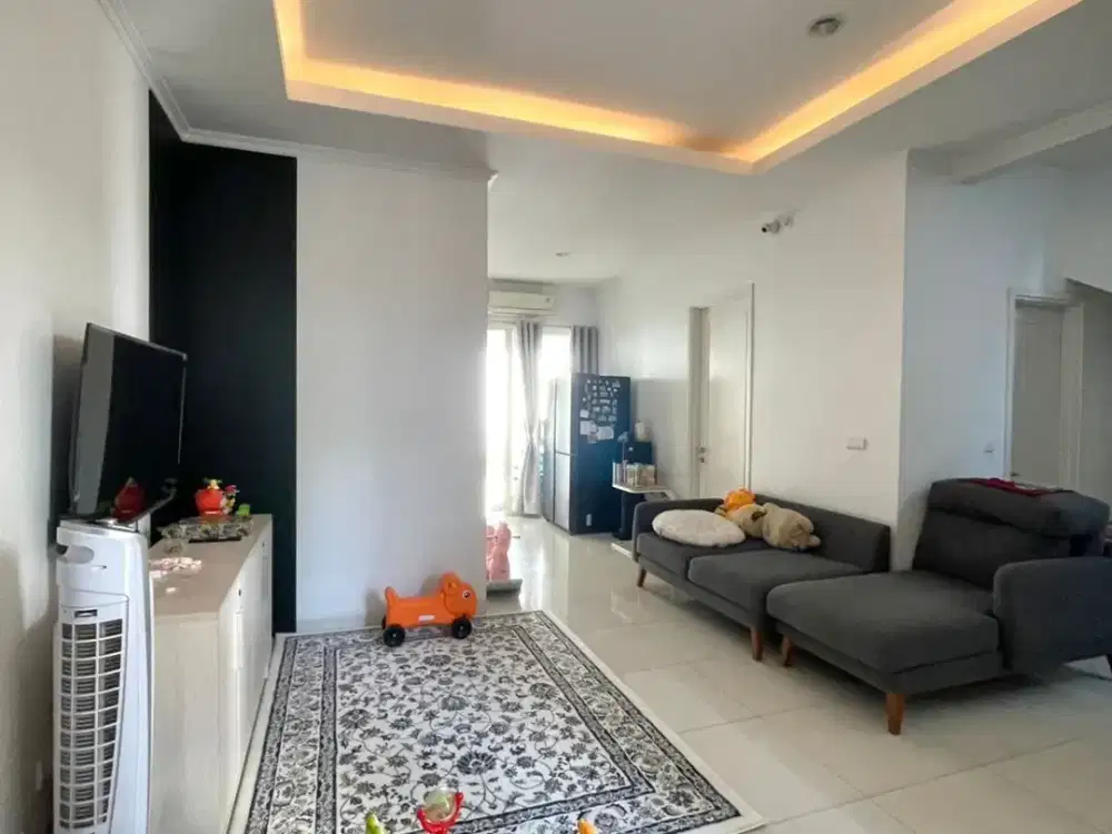 Dijual Cepat Rumah 2 Lantai di Alam Sutera