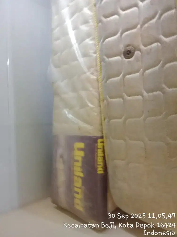 150 RIBU NETT BU BU JUAL KASUR SPRINGBED KONDISI 85% MASIH LAYAK PAKAI