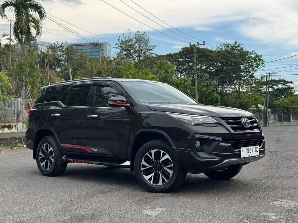 [KM60rb] Toyota Fortuner VRZ TRD 2017 Full Ori Istimewa.!!