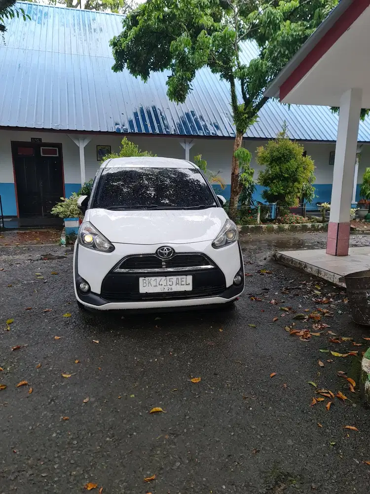 Toyota Sienta 2017 Bensin