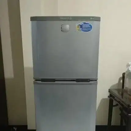 Dijual Kulkas LG express cool 2pintu