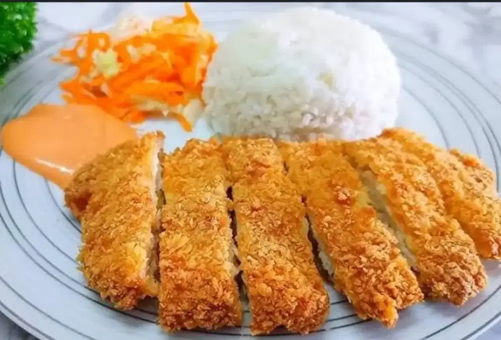 Khusus WANITA kerja sebagai tukang masak kantin Usia maks 35 Tahun
