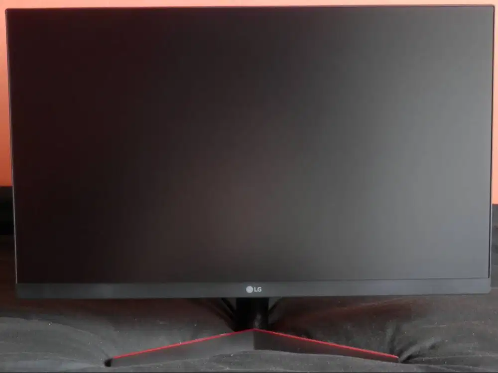 Monitor seken LG 24 Ultragear