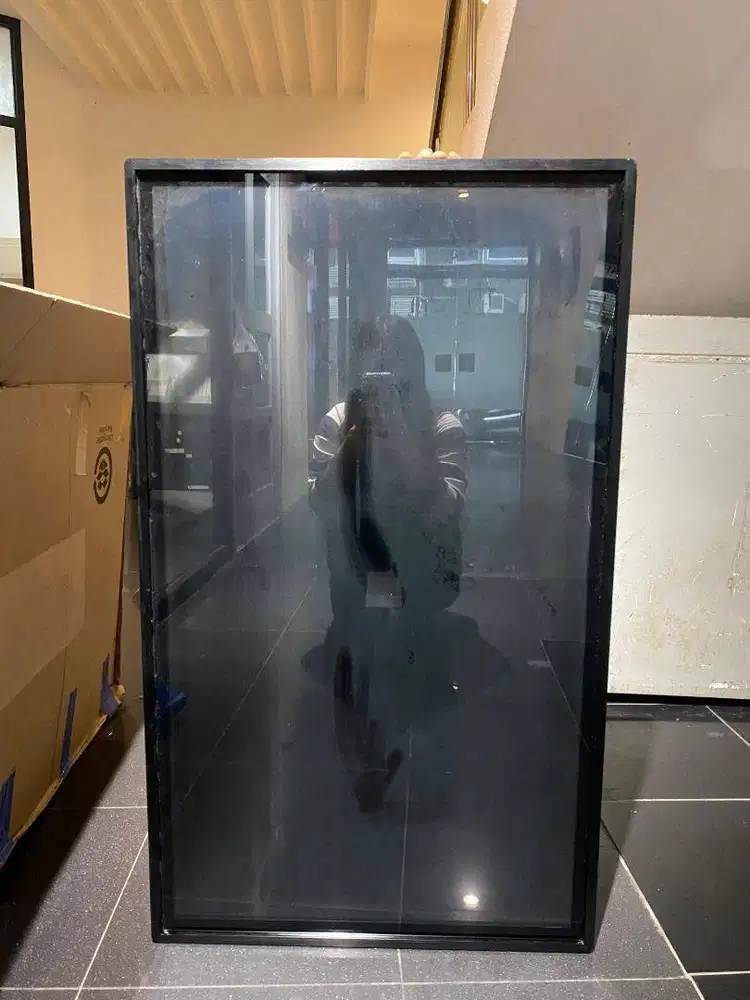 TV UNIT 43 TOUCHSCREEN KIOSK OS ANDROID BEKAS PAKAI TOKO