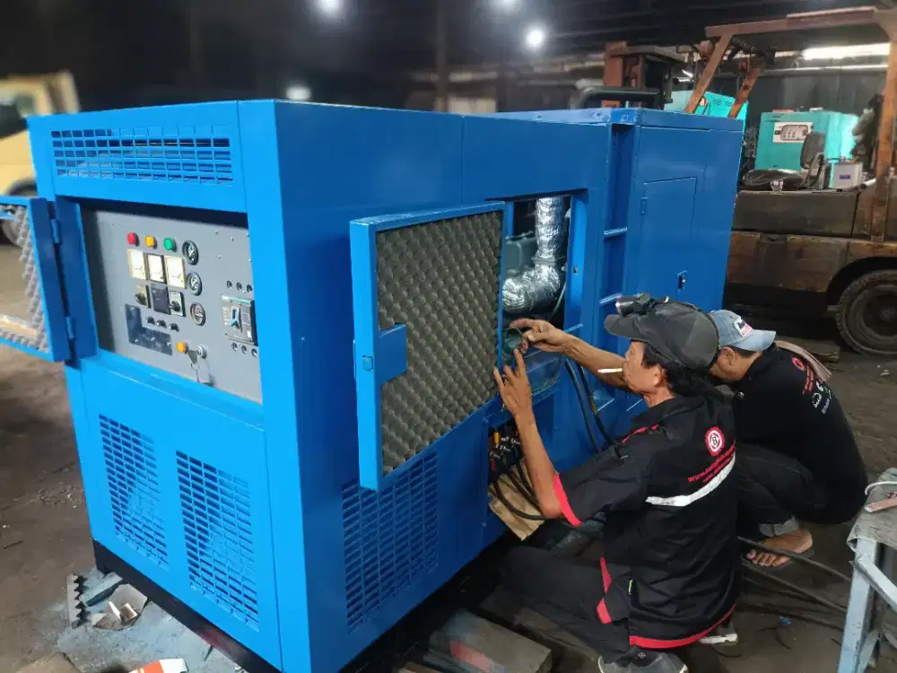 Genset mitsubishi 60 kva - 70 kva tipe silent bekas second seken