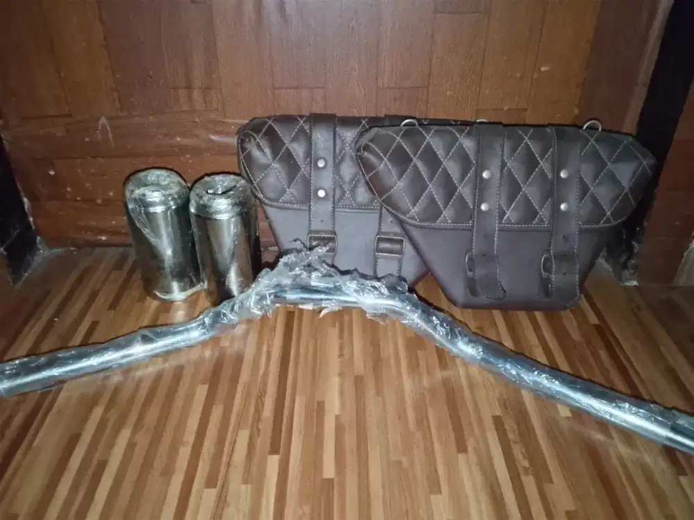 Cover shock breaker dan Tas samping