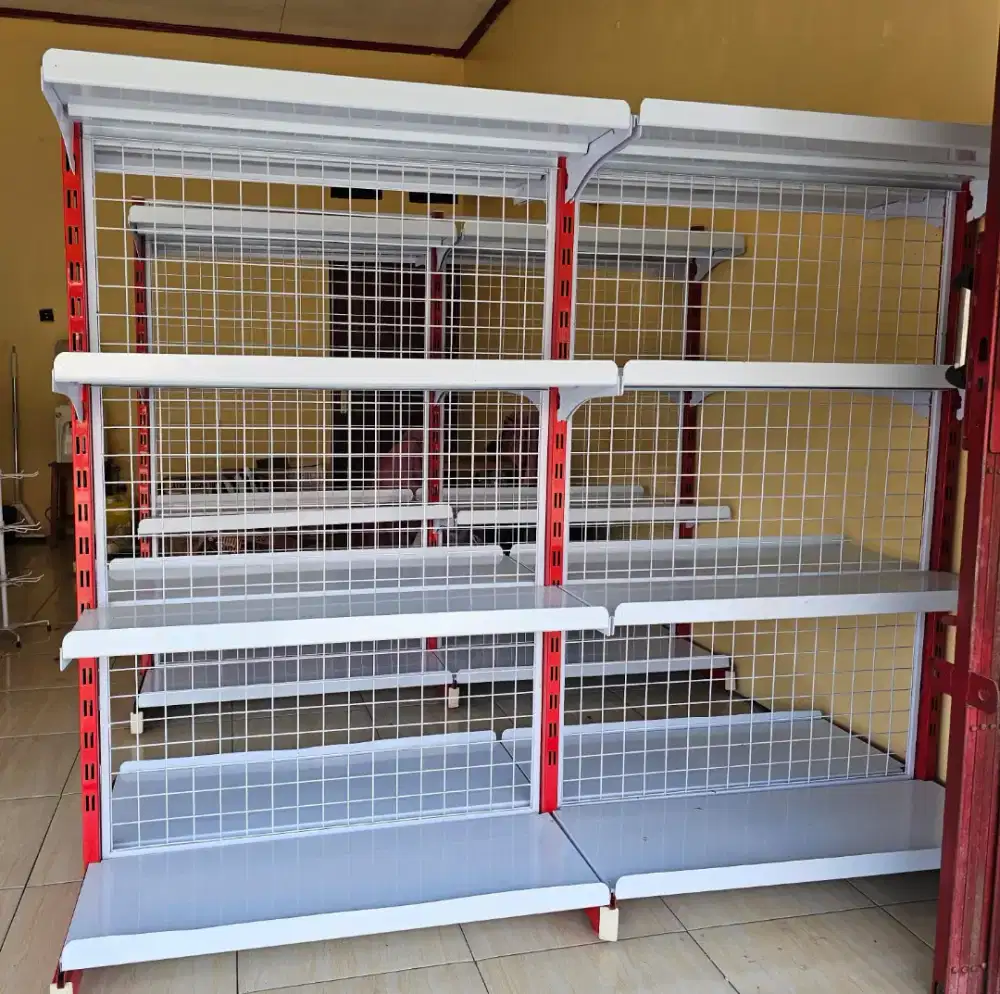 Rak toko Second Rasa Baru