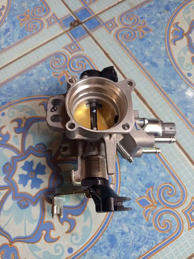 Throttle body Avanza VVT-i  2005