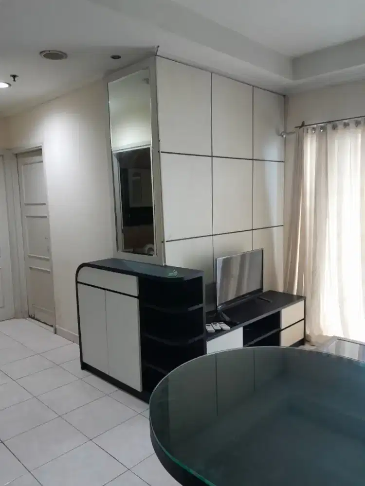 Sewakan Hunian Apartemen area Mall Of Indonesia 2 BR Fullfurnish