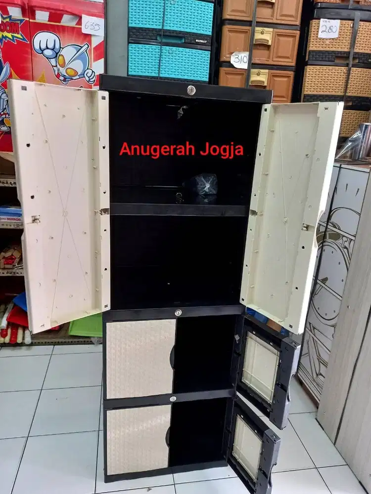 lemari plastrik combain