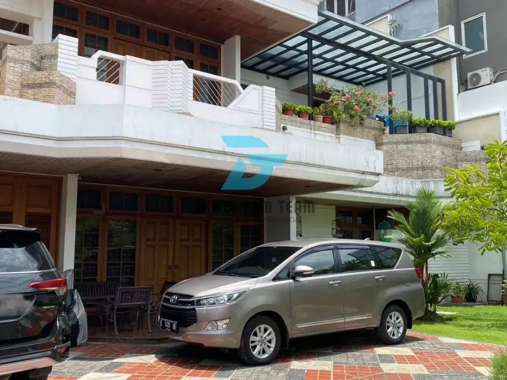 Rumah Pusat Kota Surabaya dekat Tunjungan Plaza GMS