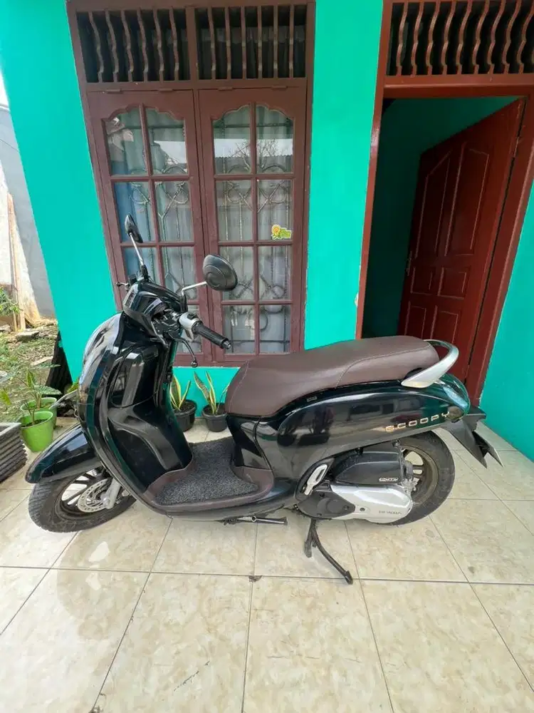 Di jual honda scoopy, surat2 lengkap, harga bisa nego.