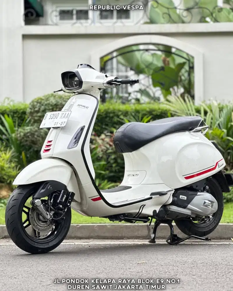 PIAGGIO VESPA SPRINT S150 IGET ABS MODEL TH 2022 WHITE INNOCENZA Perfe