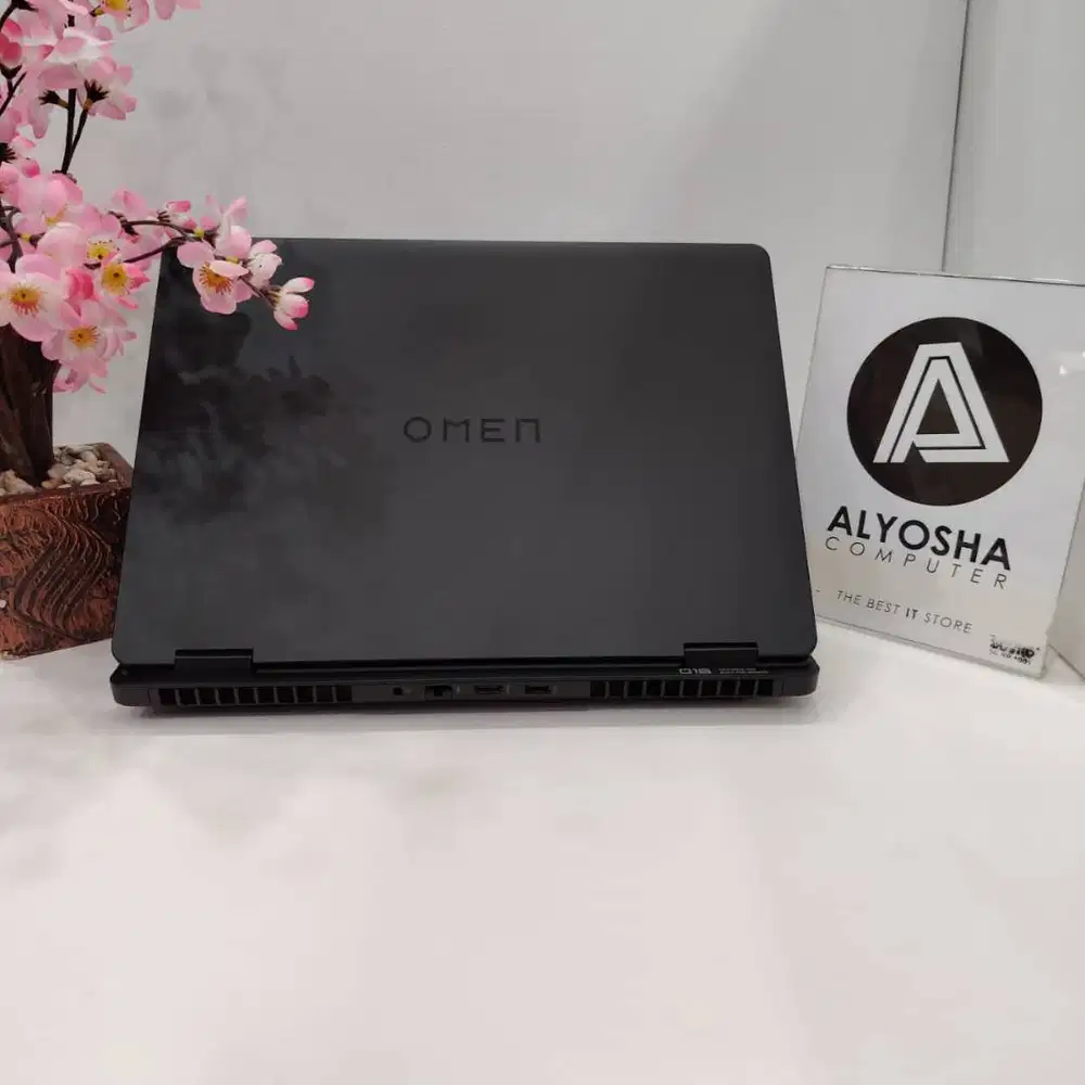 HP OMEN 16 RYZEN AI 7 350 RTX5060 8GB/ 16GB 1TB W11+OHS+M365B 16.0WUXG