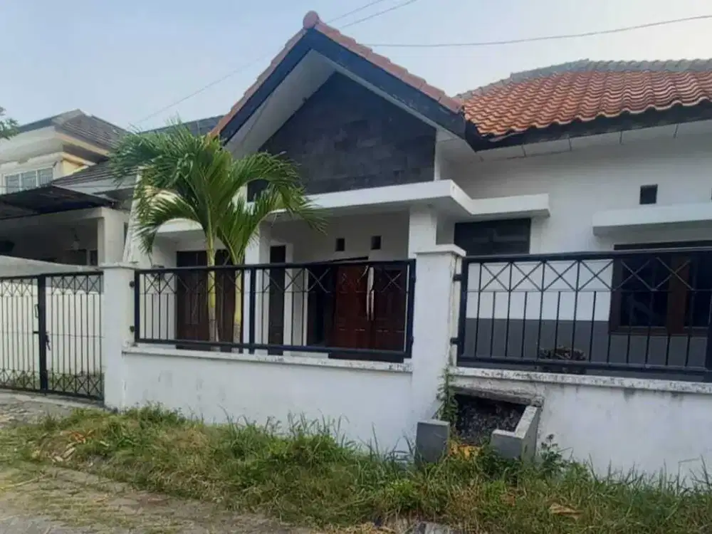 dekat Royal Residence, Wiyung Rumah di Babatan Mukti