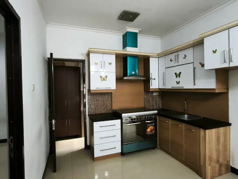 Disewakan rumah bagus di metland Menteng Cakung Jakarta Timur