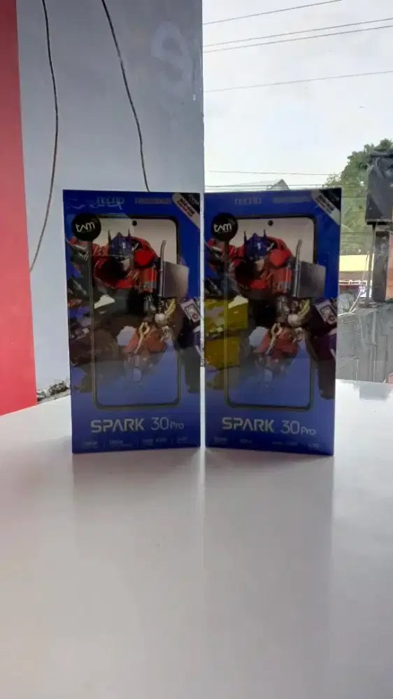 (110) TECNO SPARK 30 PRO 8/128GB MASIH READY
