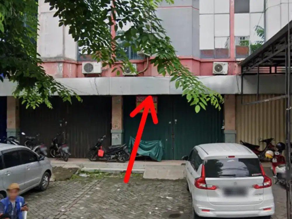 Bangunan Terawat Ruko 3.5 Lantai di Dukuh Kupang Surabaya