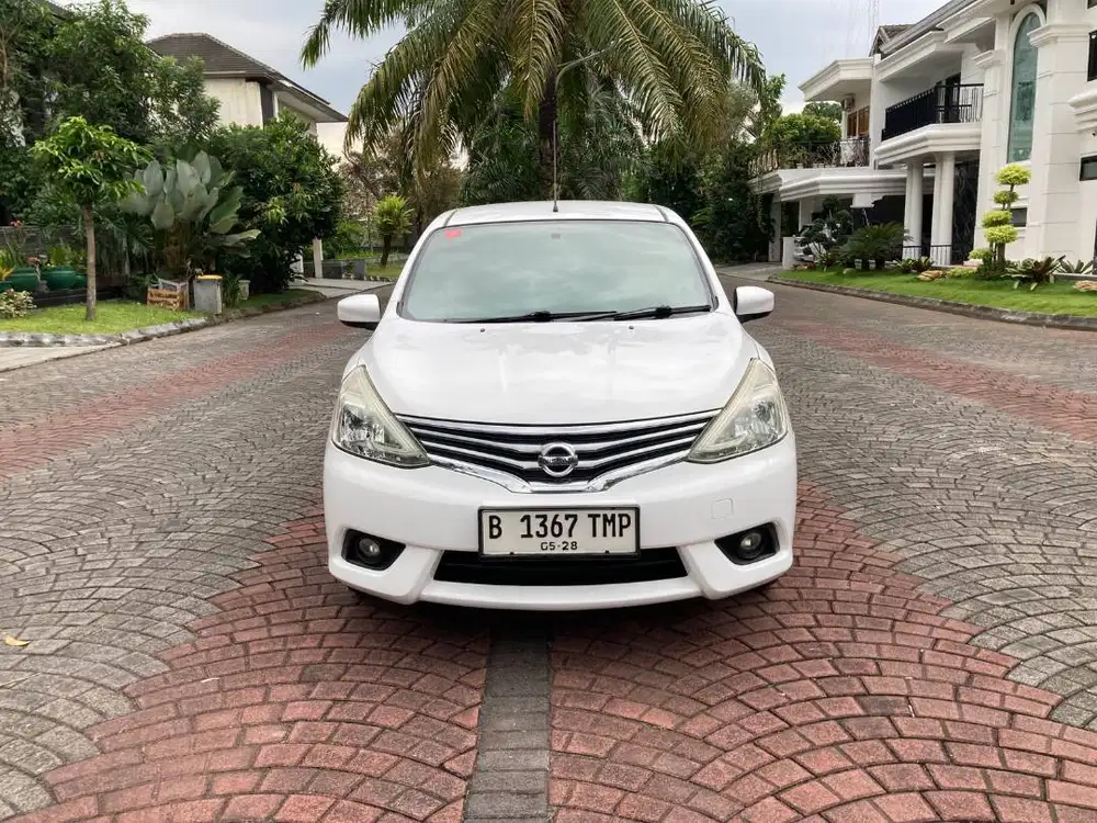 DP 10JT GRAND LIVINA XV 2016