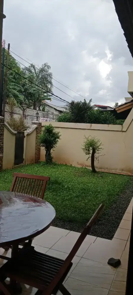 Asisten rumah tangga ART