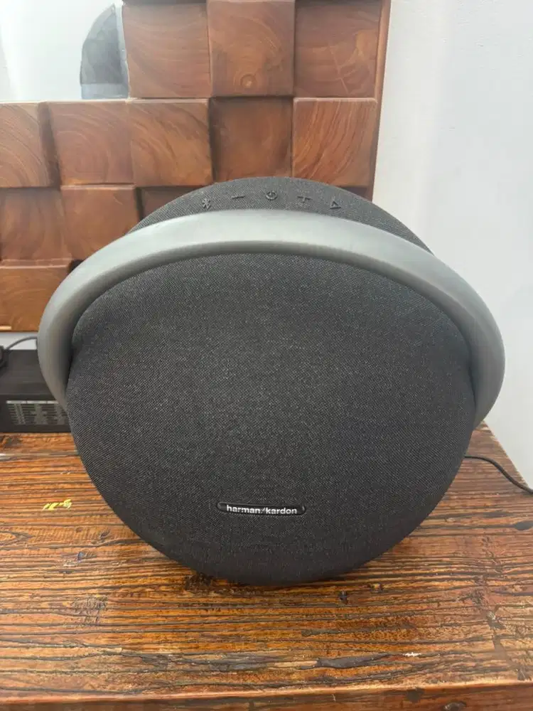 Harman Kardon Onyx Studio 7 – Bluetooth Speaker Premium