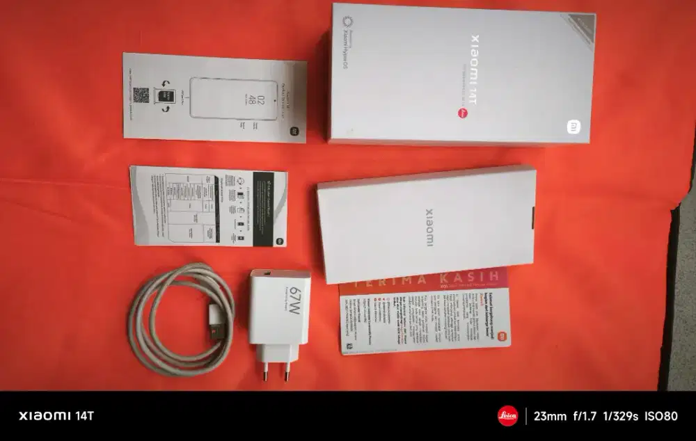 Xiaomi 14T 12/512 Silver Terawat Pemakaian Apik