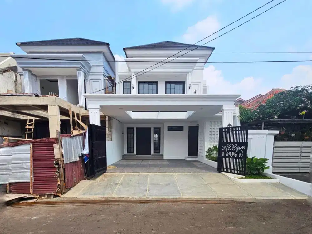 Rumah Dijual Cinere. UNIT BARU, American Classic. Dalam Komplek Elite