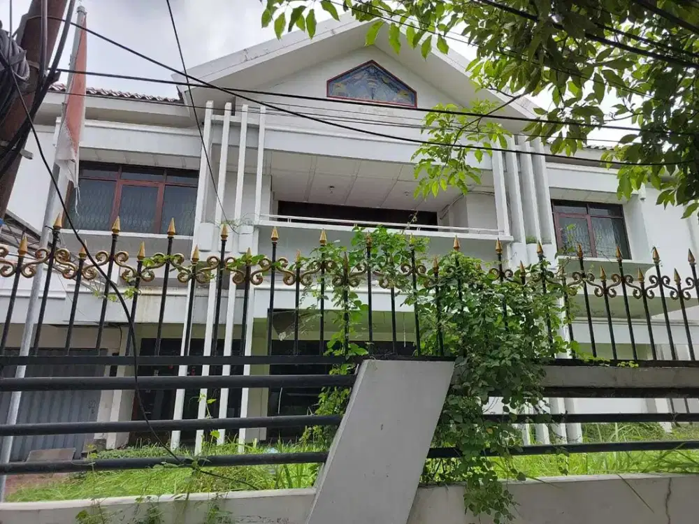 Harga bisa Nego Lagi Rumah Usaha Raya Kertajaya indah