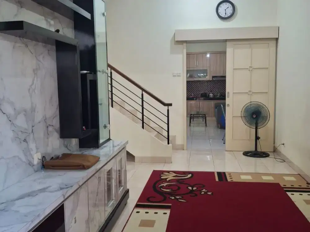 Jual Rumah 2 Lantai Siap Huni Plus Furnish Di Royal Residence, Pulogebang 015 co 004