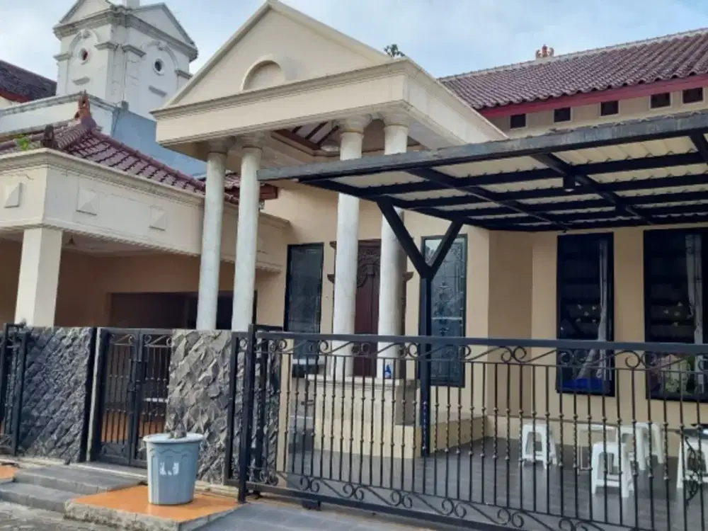 Rumah homey Villa Gunung Lestaria luas dan murah dekat Stasiun