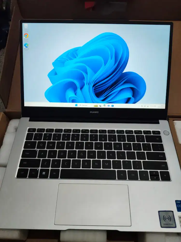 Dijual Laptop Huawei MateBook D14