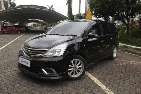 DP MURAH - Nissan Grand livina 1.5 Highway Star Facelift MT 2016